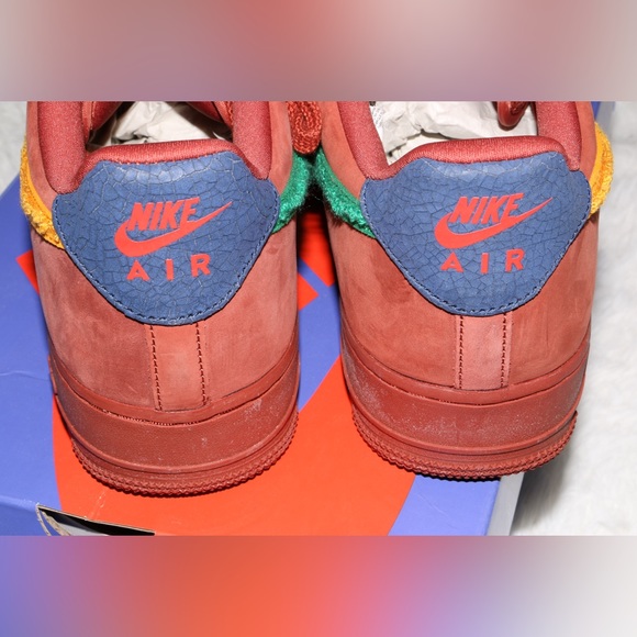 Nike Air Force 1 Low 'La Familia’ Red SP DV5153-600 Mens Size 11 Women’s 12.5 - Picture 10 of 16